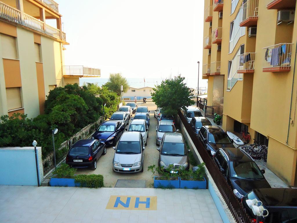 Hotel Niagara Marotta Kültér fotó