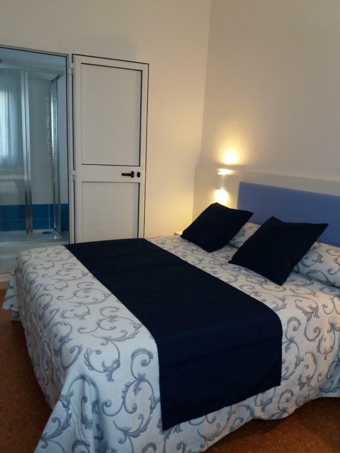Hotel Niagara Marotta Kültér fotó
